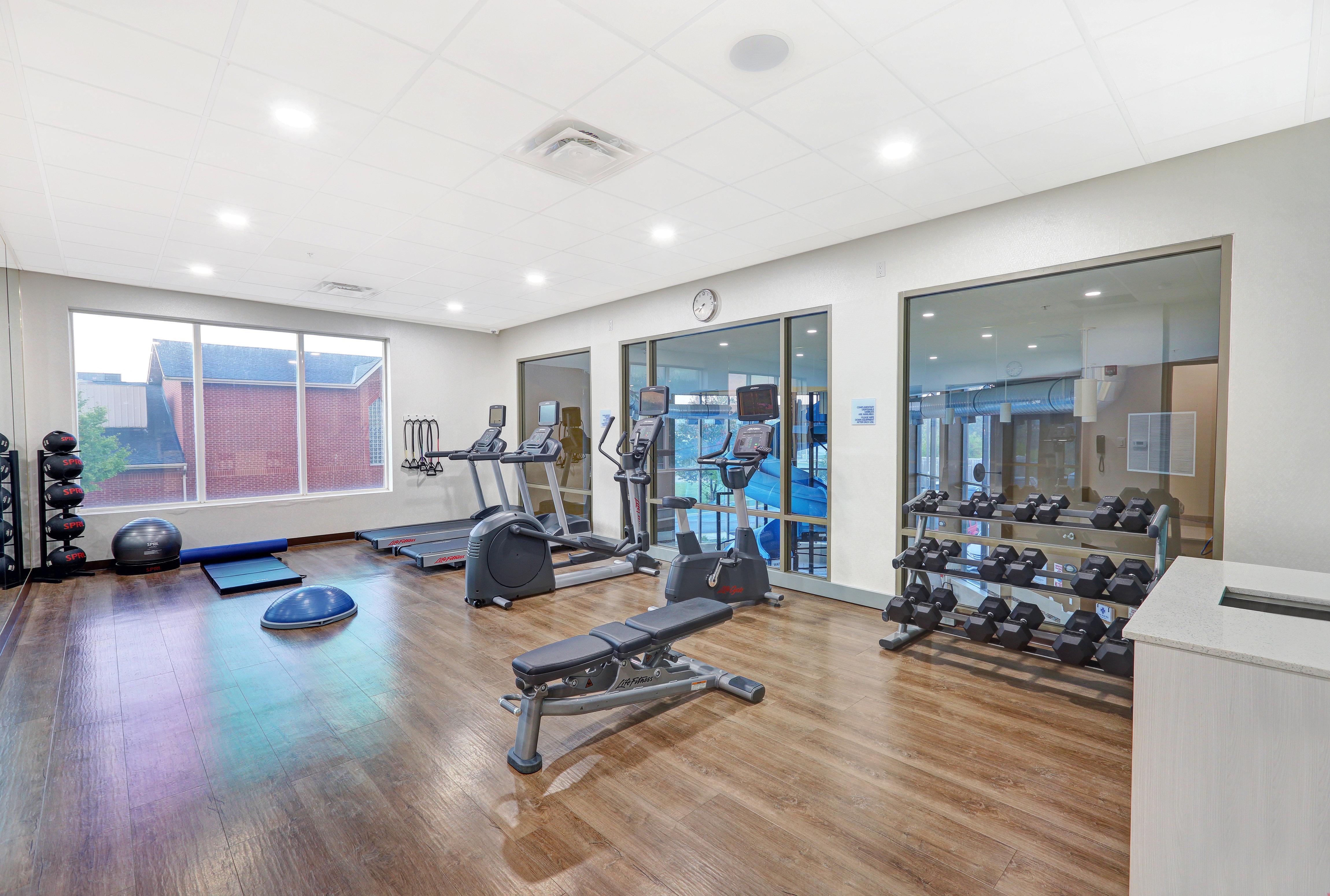 Holiday Inn Express & Suites - Woodstock, On Canada Bagian luar foto