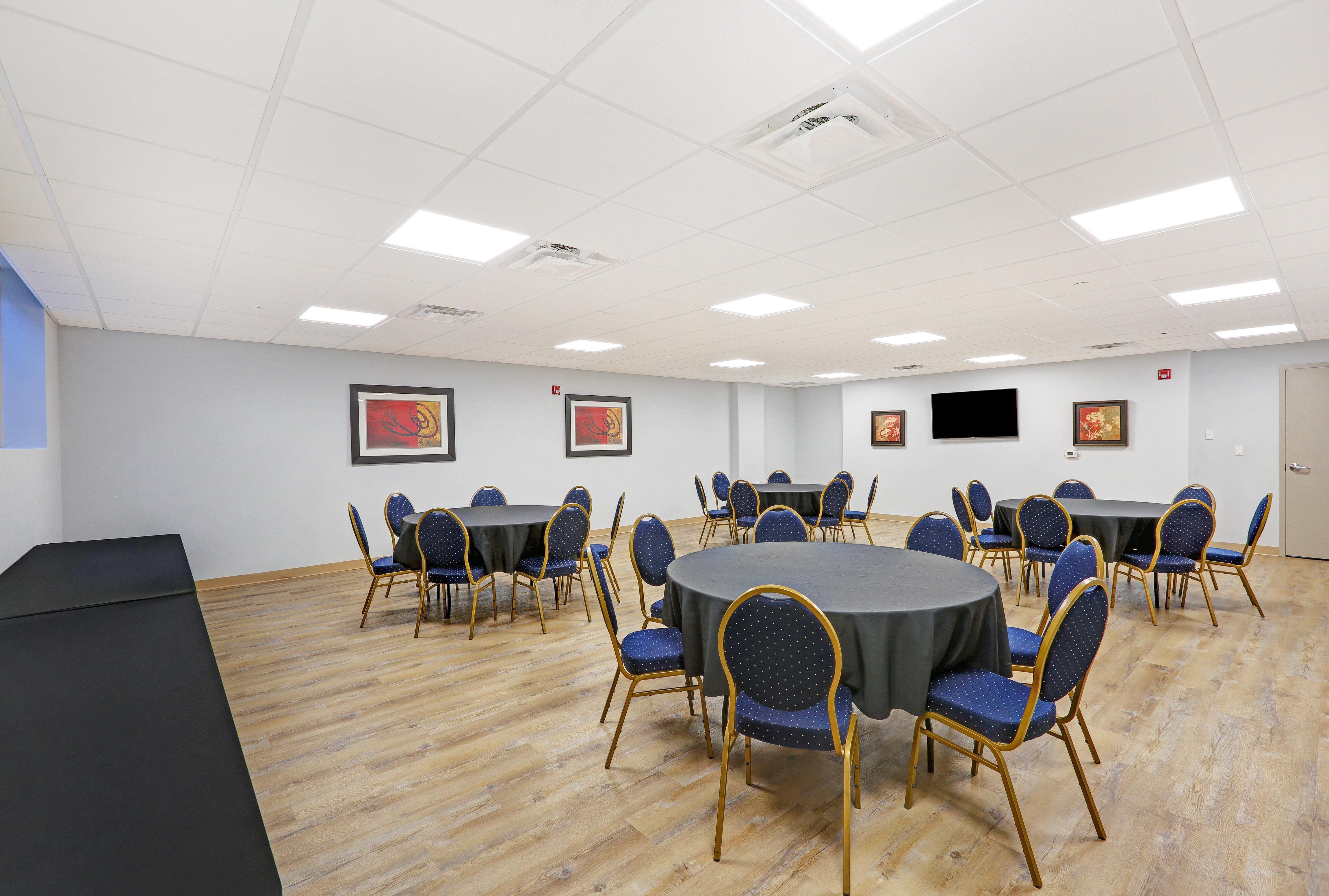 Holiday Inn Express & Suites - Woodstock, On Canada Bagian luar foto