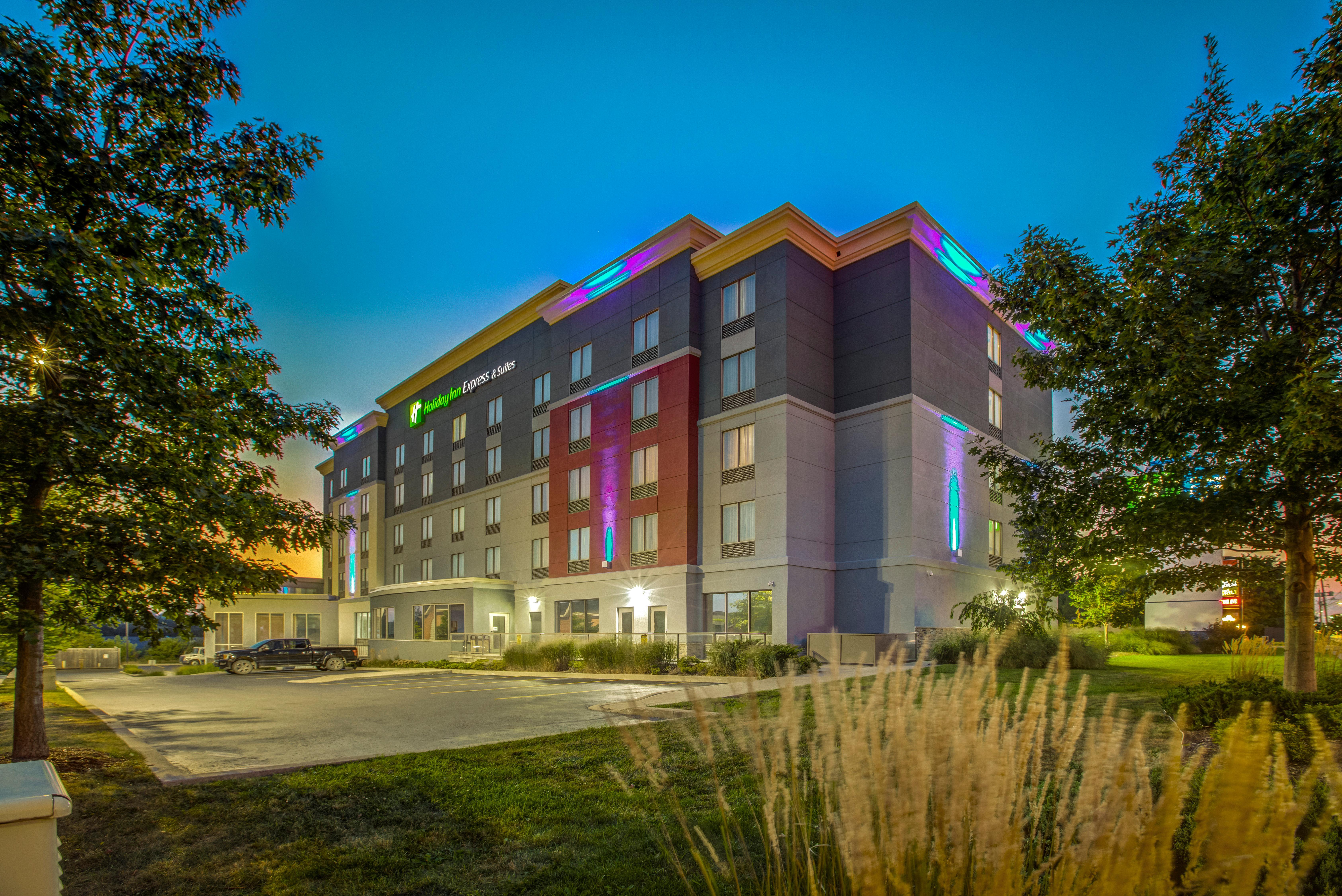 Holiday Inn Express & Suites - Woodstock, On Canada Bagian luar foto