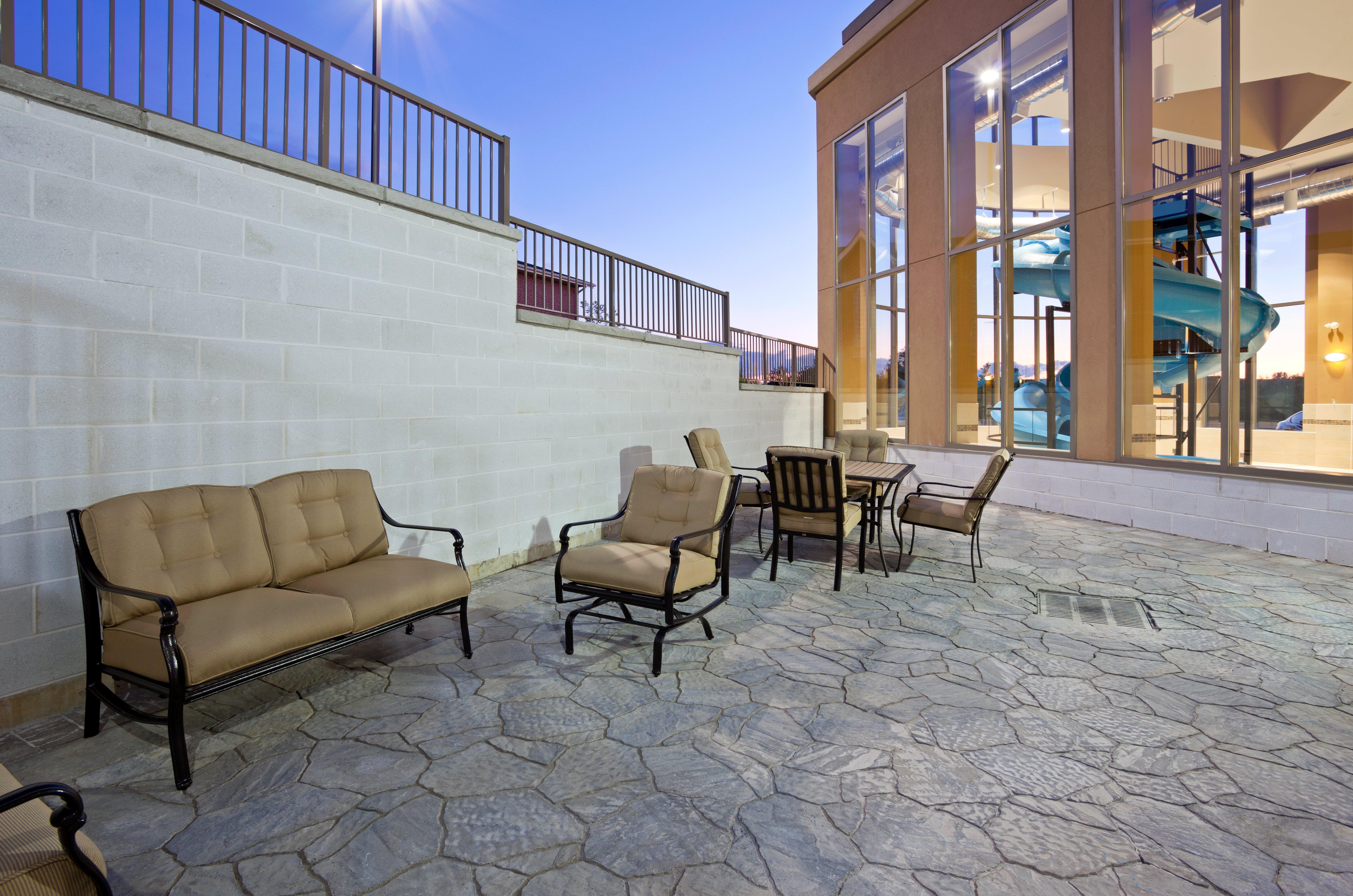 Holiday Inn Express & Suites - Woodstock, On Canada Bagian luar foto